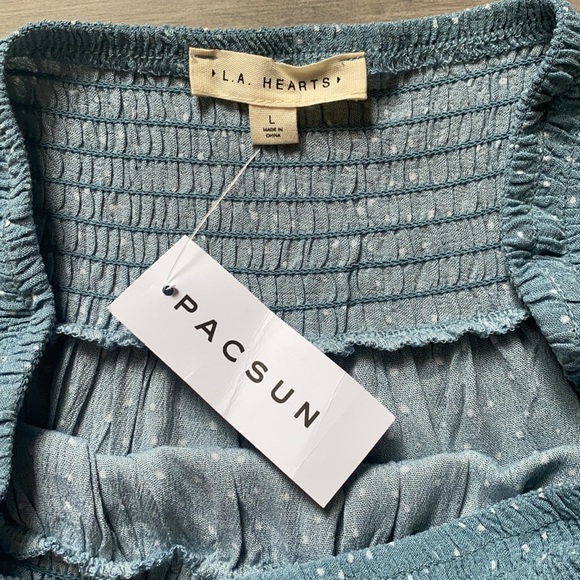 BRAND NEW flowy polka dot skirt from pacsun - Picture 2 of 3